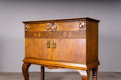 Eleganter Jugendstil Aufsatzschrank