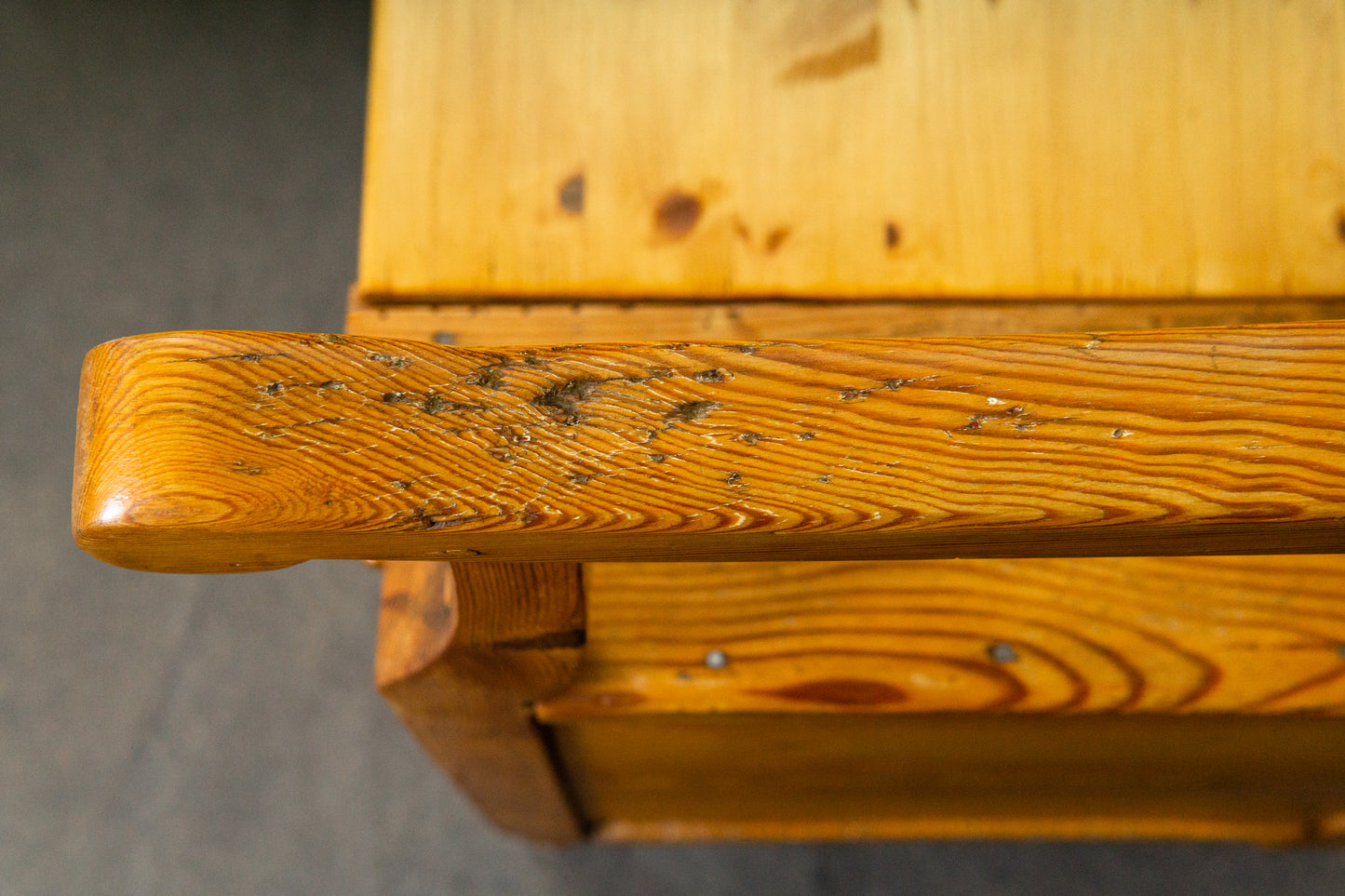 Praktische Biedermeier Truhenbank