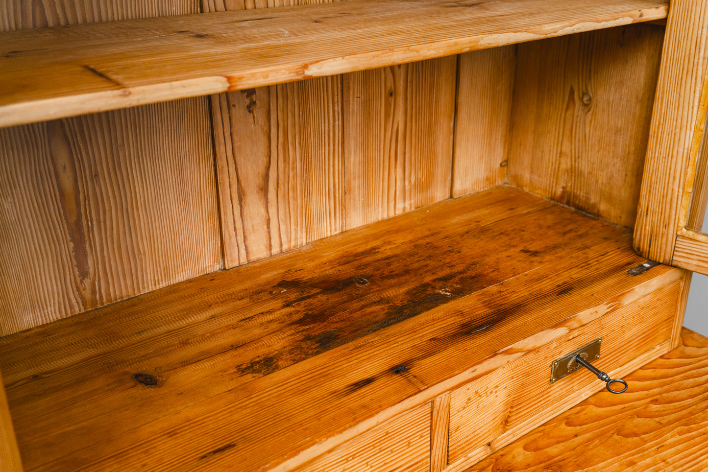 Wunderschöner Biedermeier Vitrinenschrank