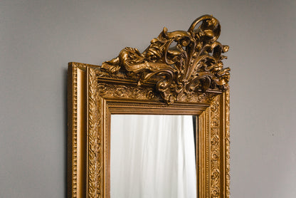 Eleganter Wandspiegel