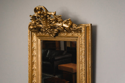 Eleganter Wandspiegel
