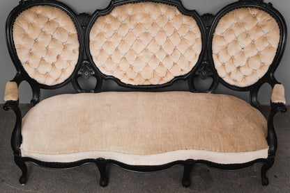 Elegantes Louis Philippe Sofa