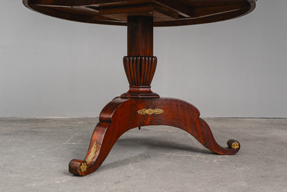 Eleganter Biedermeier Esstisch