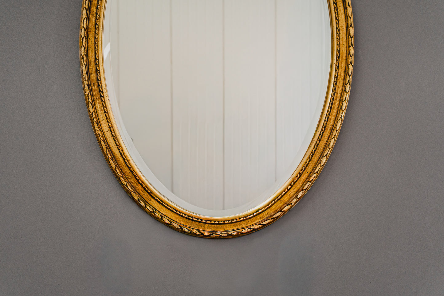 Eleganter Spiegel