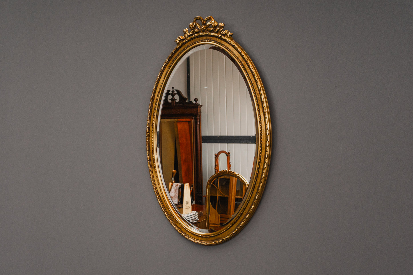 Eleganter Spiegel