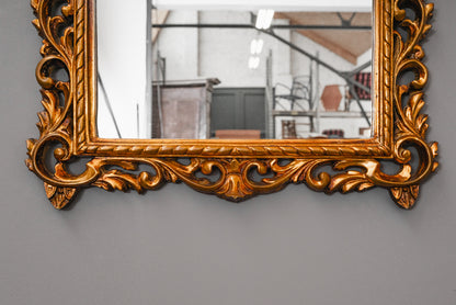 Eleganter Spiegel im Barock Stil
