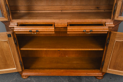 Wunderschöner Vitrinenschrank im Barock Stil