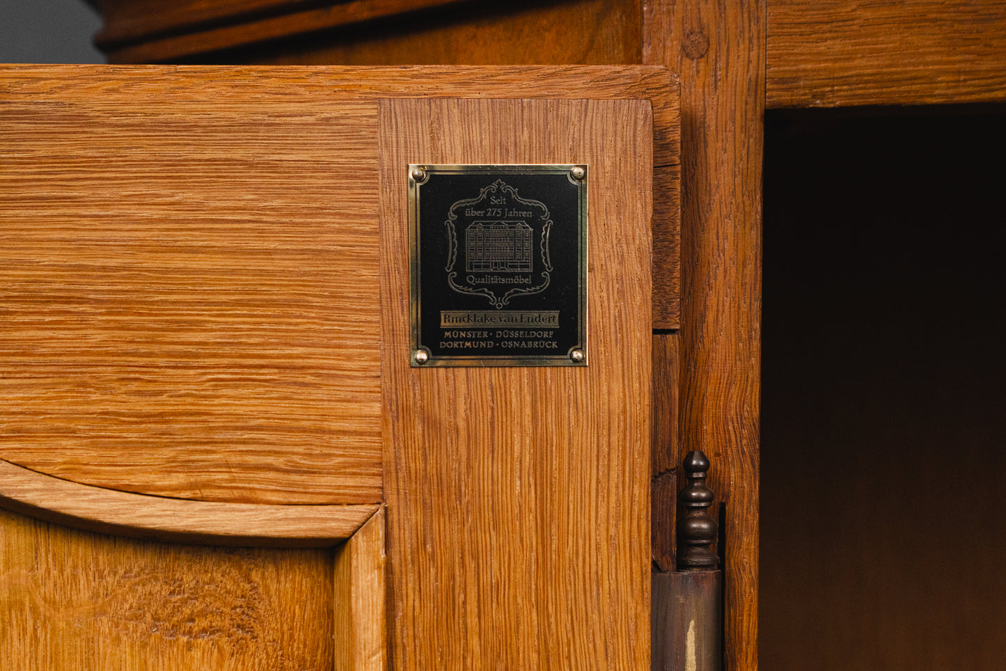 Wunderschöner Vitrinenschrank im Barock Stil