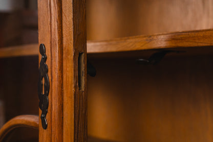 Wunderschöner Vitrinenschrank im Barock Stil