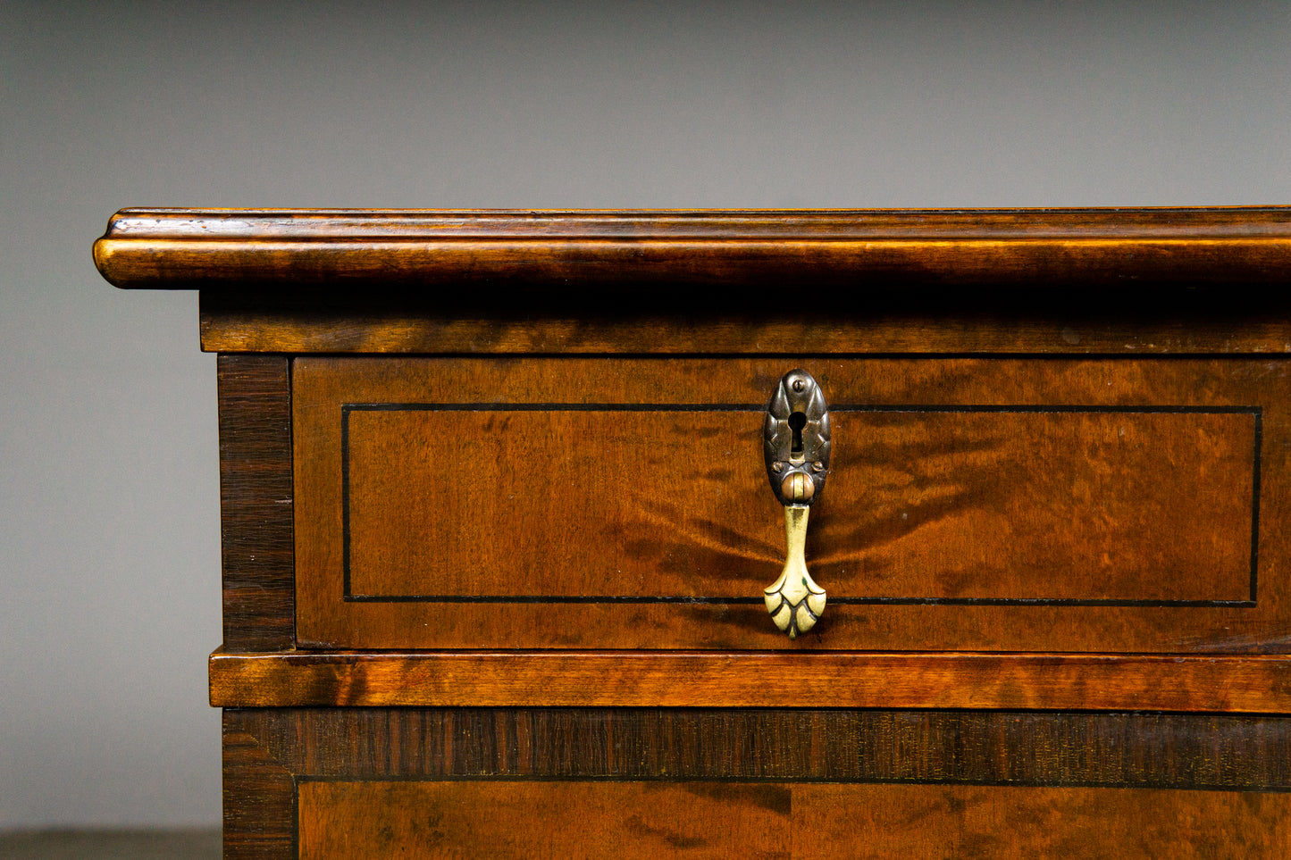 Schöner Jugendstil Schreibtisch