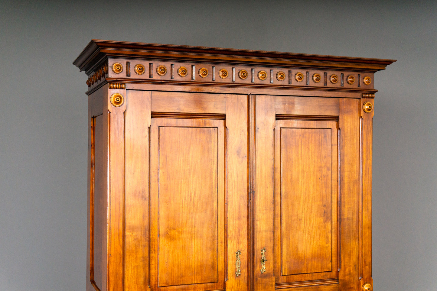 Wunderschöner Biedermeier Kleiderschrank