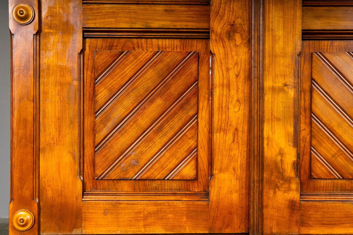 Wunderschöner Biedermeier Kleiderschrank