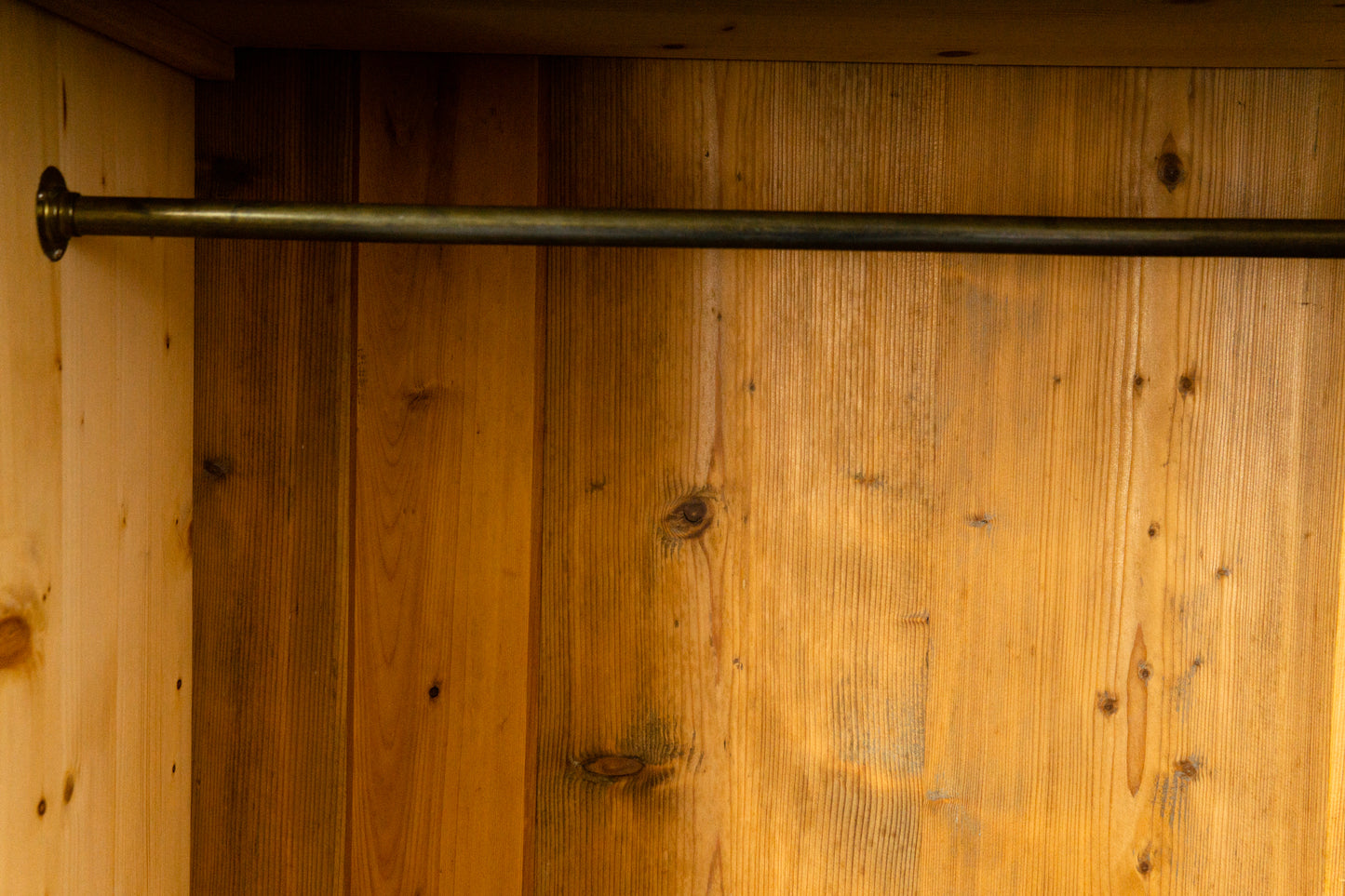 Wunderschöner Biedermeier Kleiderschrank