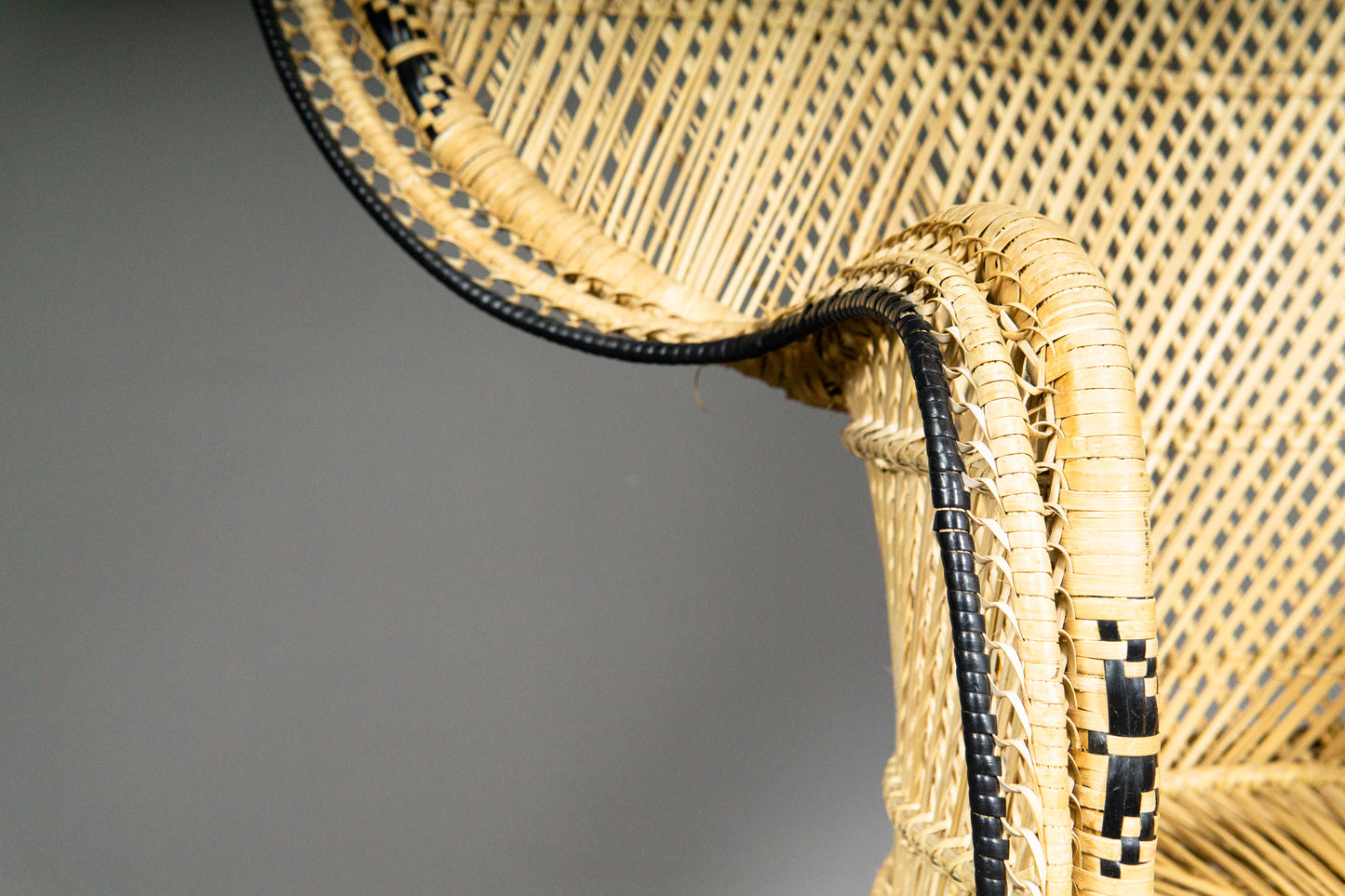 Wunderschöner Peacock Stuhl