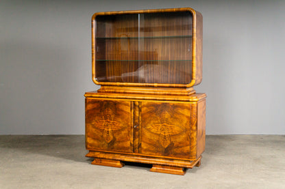 Beeindruckender Art Déco Vitrinenschrank