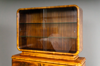 Beeindruckender Art Déco Vitrinenschrank