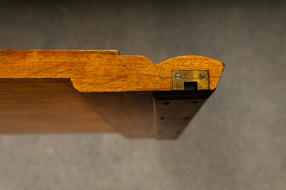 Beeindruckender Art Déco Vitrinenschrank