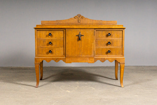 Elegante Jugendstil Anrichte
