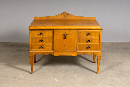Elegante Jugendstil Anrichte