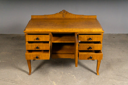 Elegante Jugendstil Anrichte