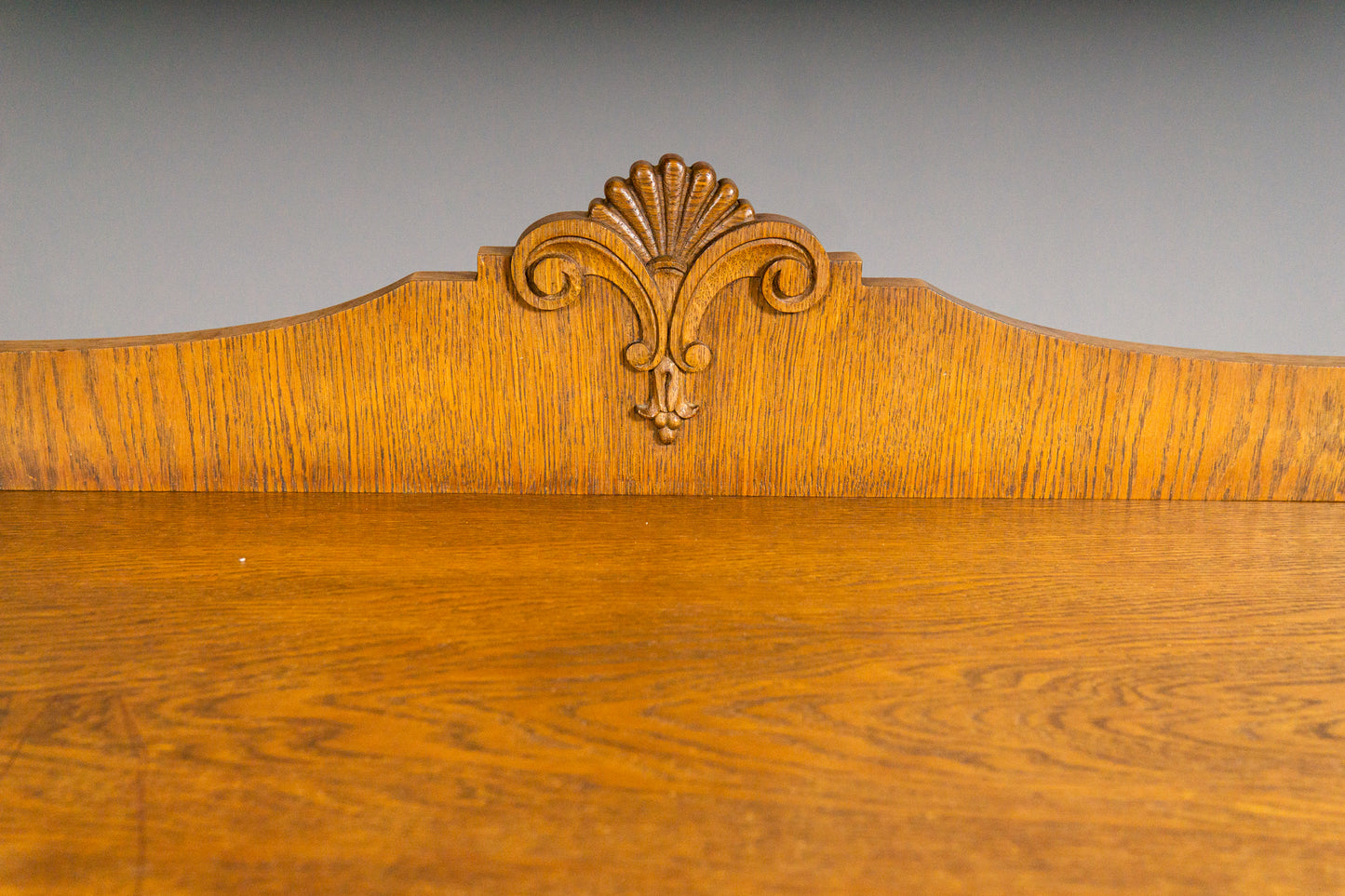 Elegante Jugendstil Anrichte