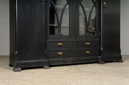 Schöner Jugendstil Bücherschrank