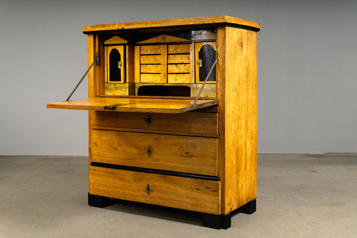 Stilvoller Biedermeier Sekretär