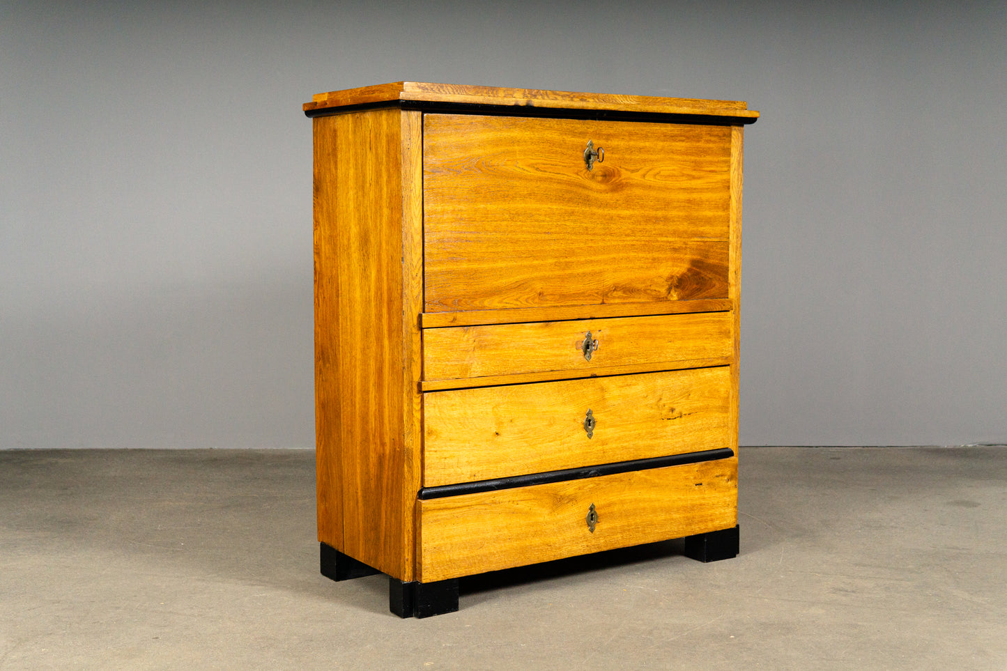 Stilvoller Biedermeier Sekretär
