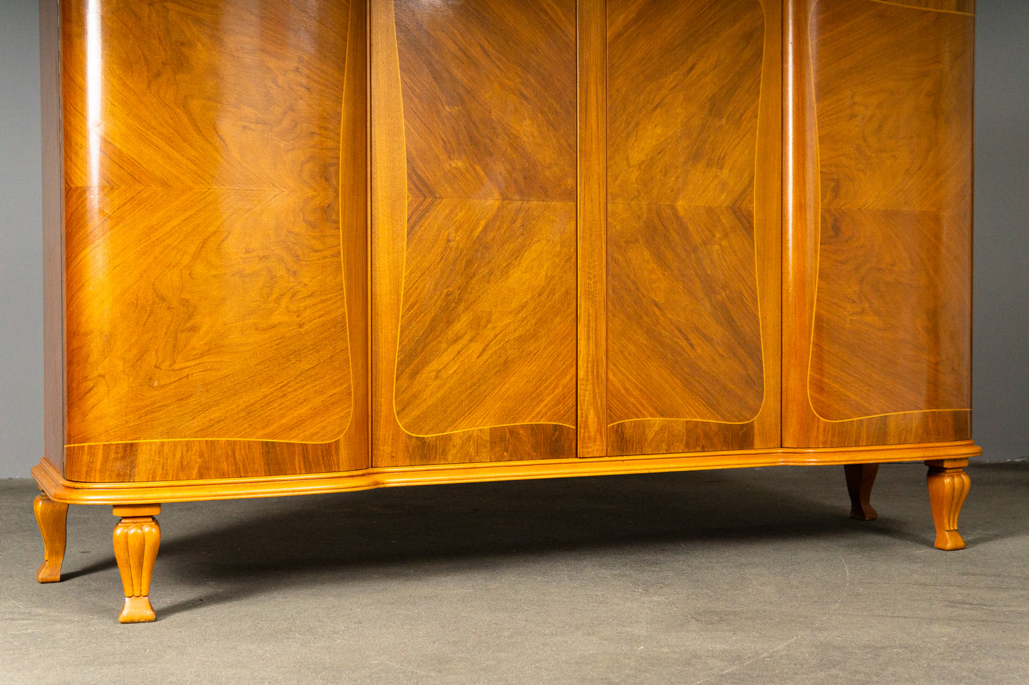 Schönes Sideboard im Art Déco Stil