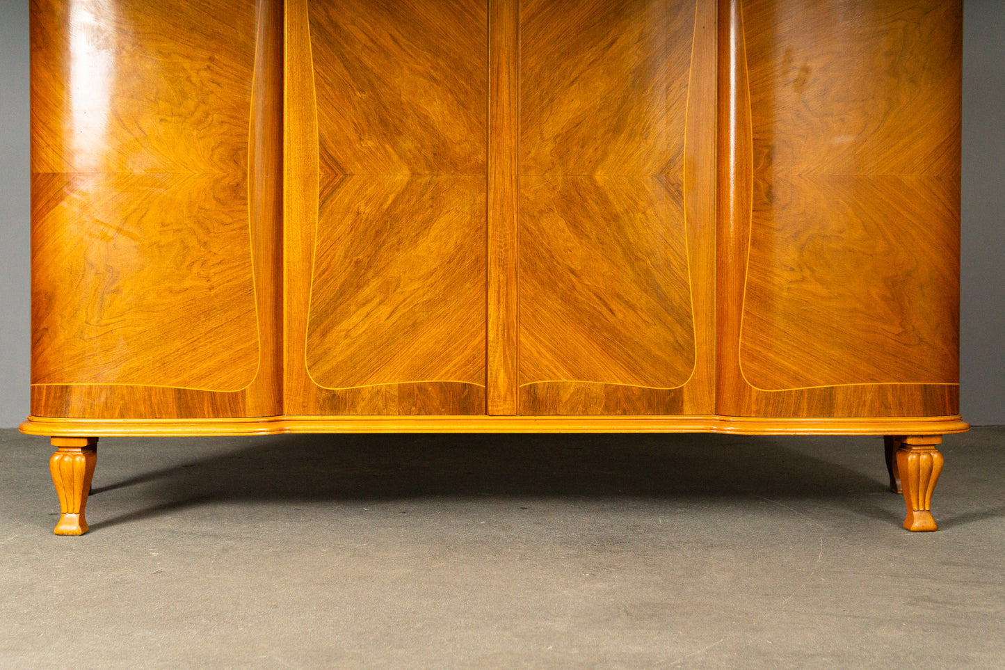 Schönes Sideboard im Art Déco Stil