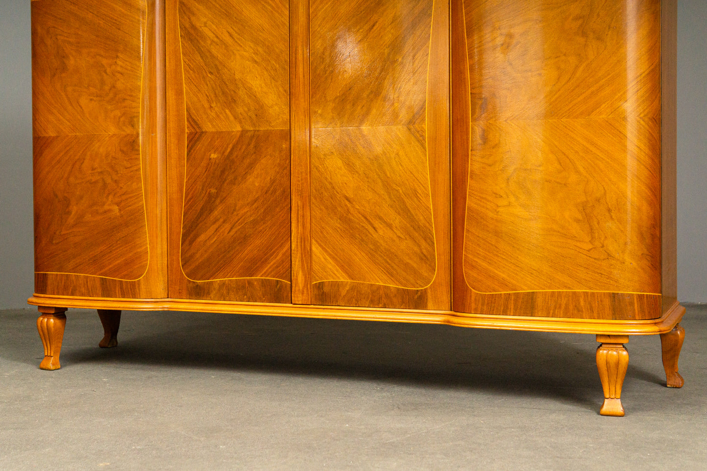 Schönes Sideboard im Art Déco Stil
