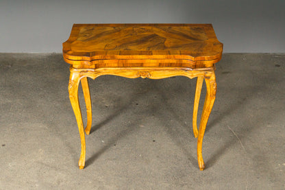 Elegante Konsole im Biedermeier Stil