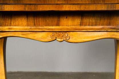 Elegante Konsole im Biedermeier Stil