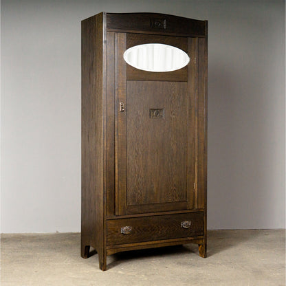 Schöner Jugendstil Schrank