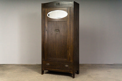 Schöner Jugendstil Schrank