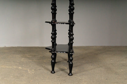 Elegante Gründerzeit Etagere