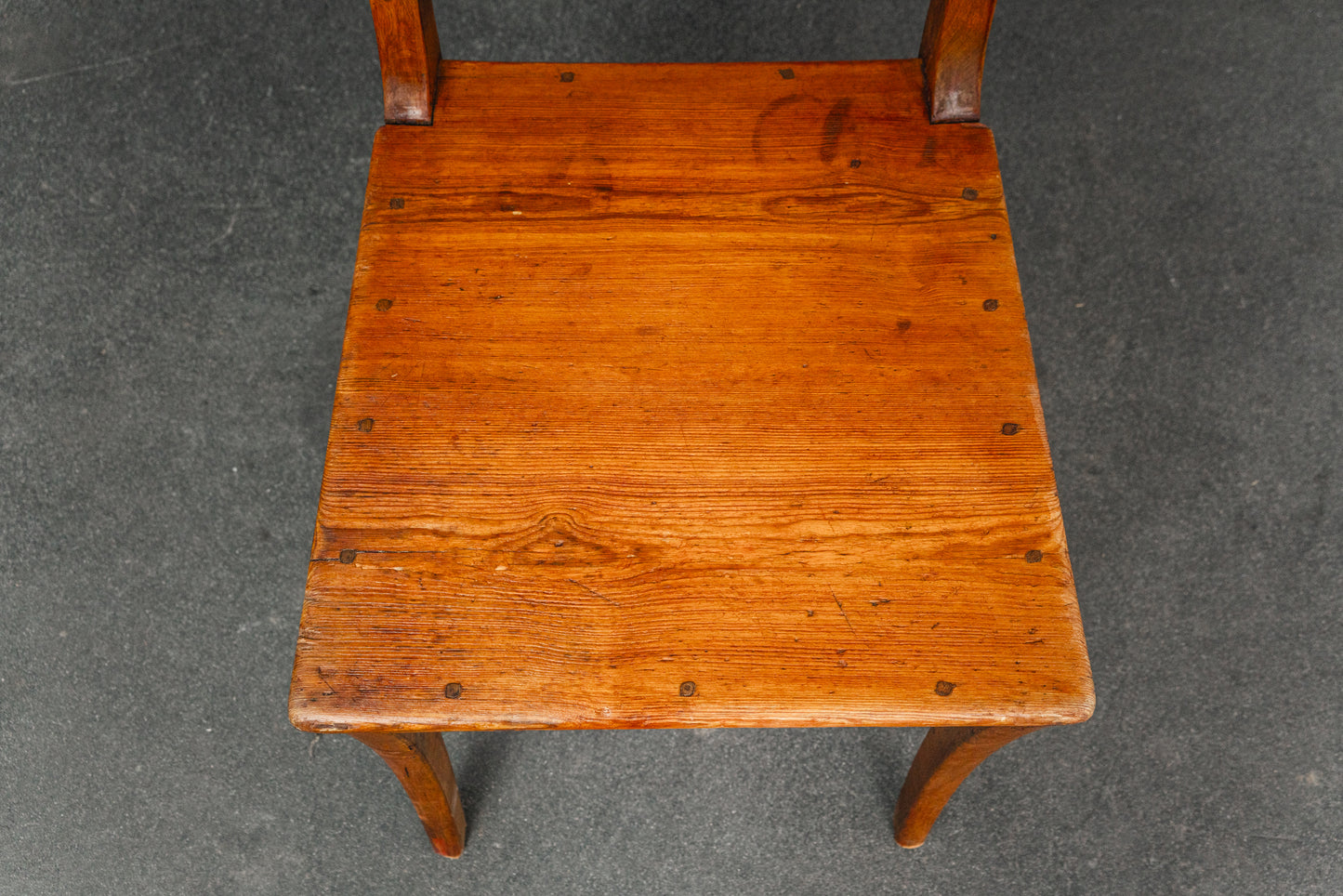 Schlichtes Paar Biedermeier Stühle