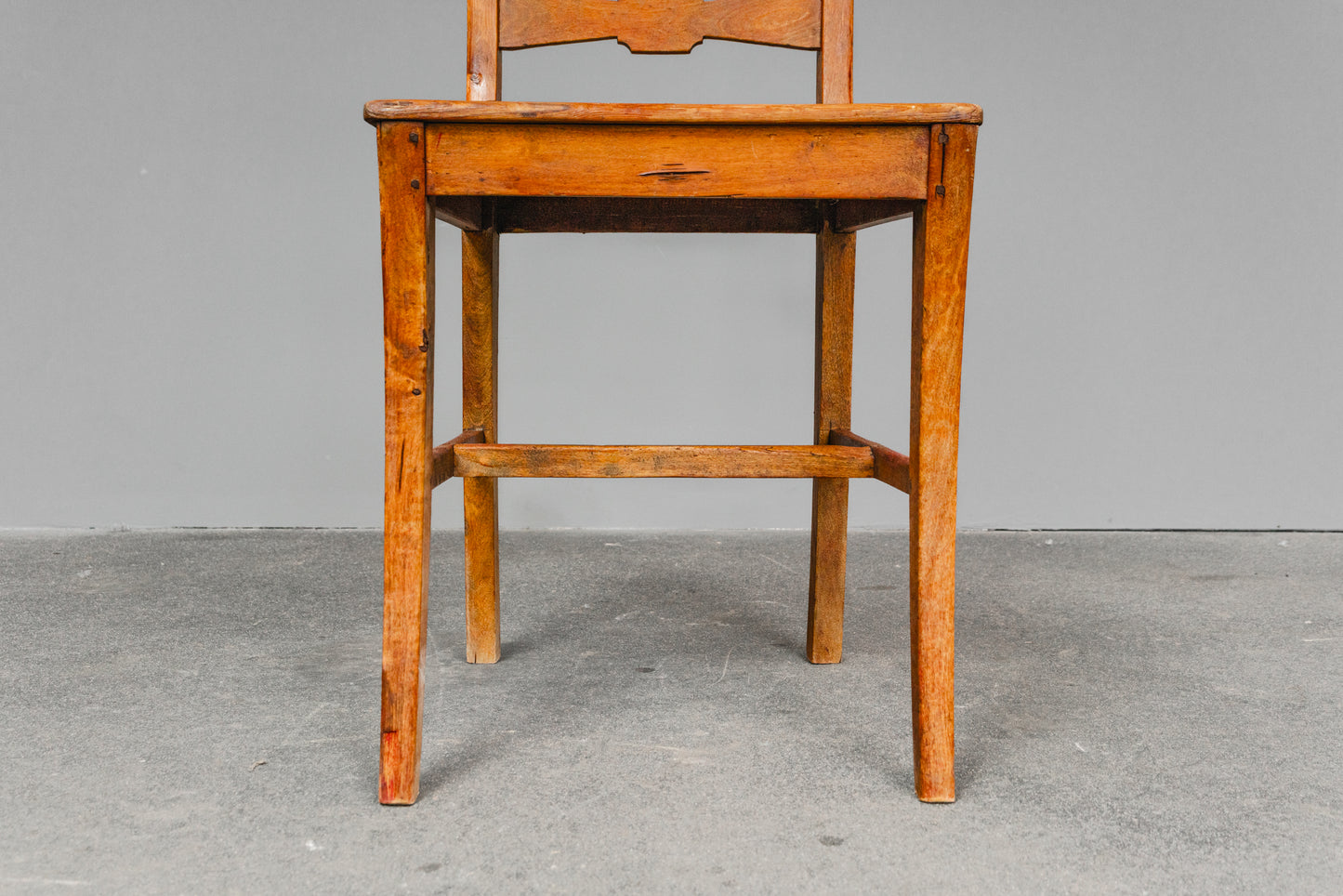 Schlichtes Paar Biedermeier Stühle