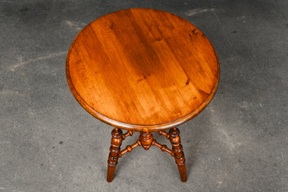 Eleganter Beistelltisch