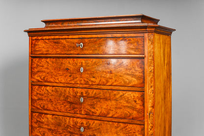 Wunderschönes Dänisches Chiffonier