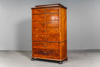 Wunderschönes Dänisches Chiffonier