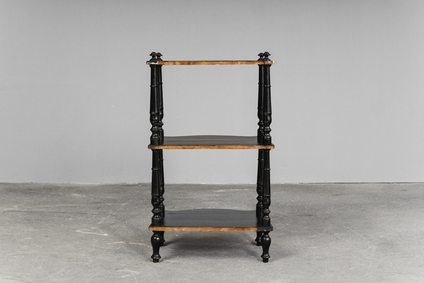 Kleine Elegante Gründerzeit Etagere