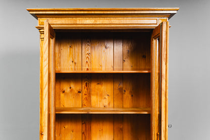 Eleganter Gründerzeit Bücherschrank