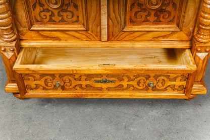 Eleganter Gründerzeit Bücherschrank