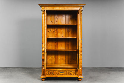 Eleganter Gründerzeit Bücherschrank