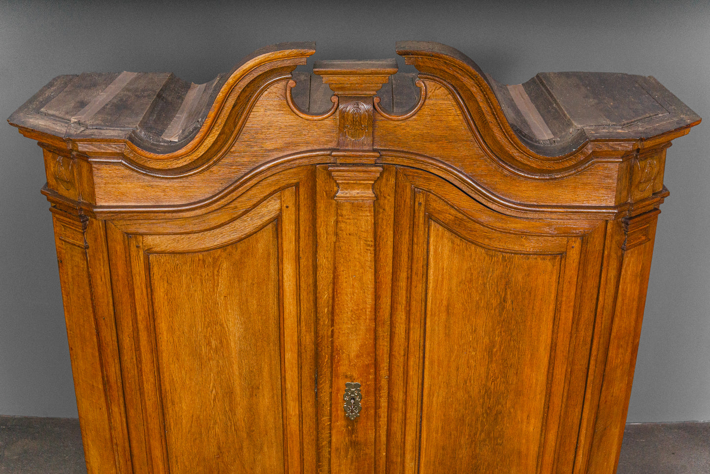 Beeindruckender Barockschrank