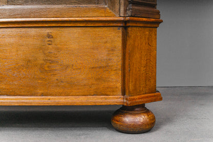 Beeindruckender Barockschrank