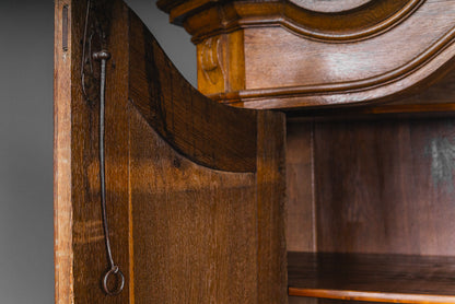Beeindruckender Barockschrank