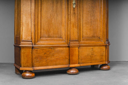 Beeindruckender Barockschrank
