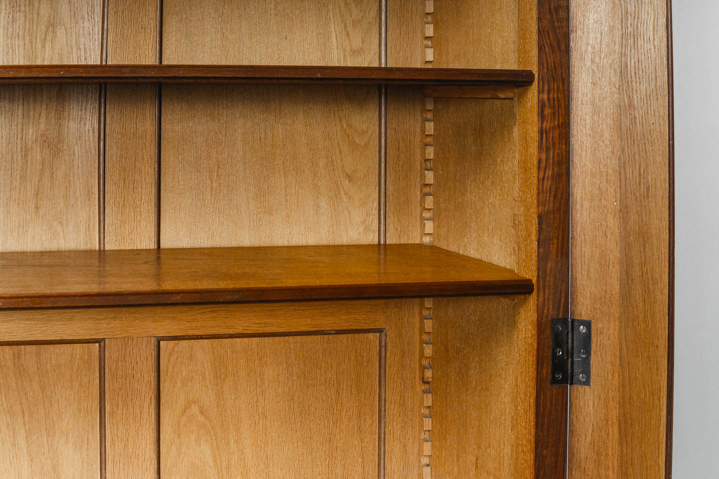 Wunderschöner Gründerzeit Bücherschrank